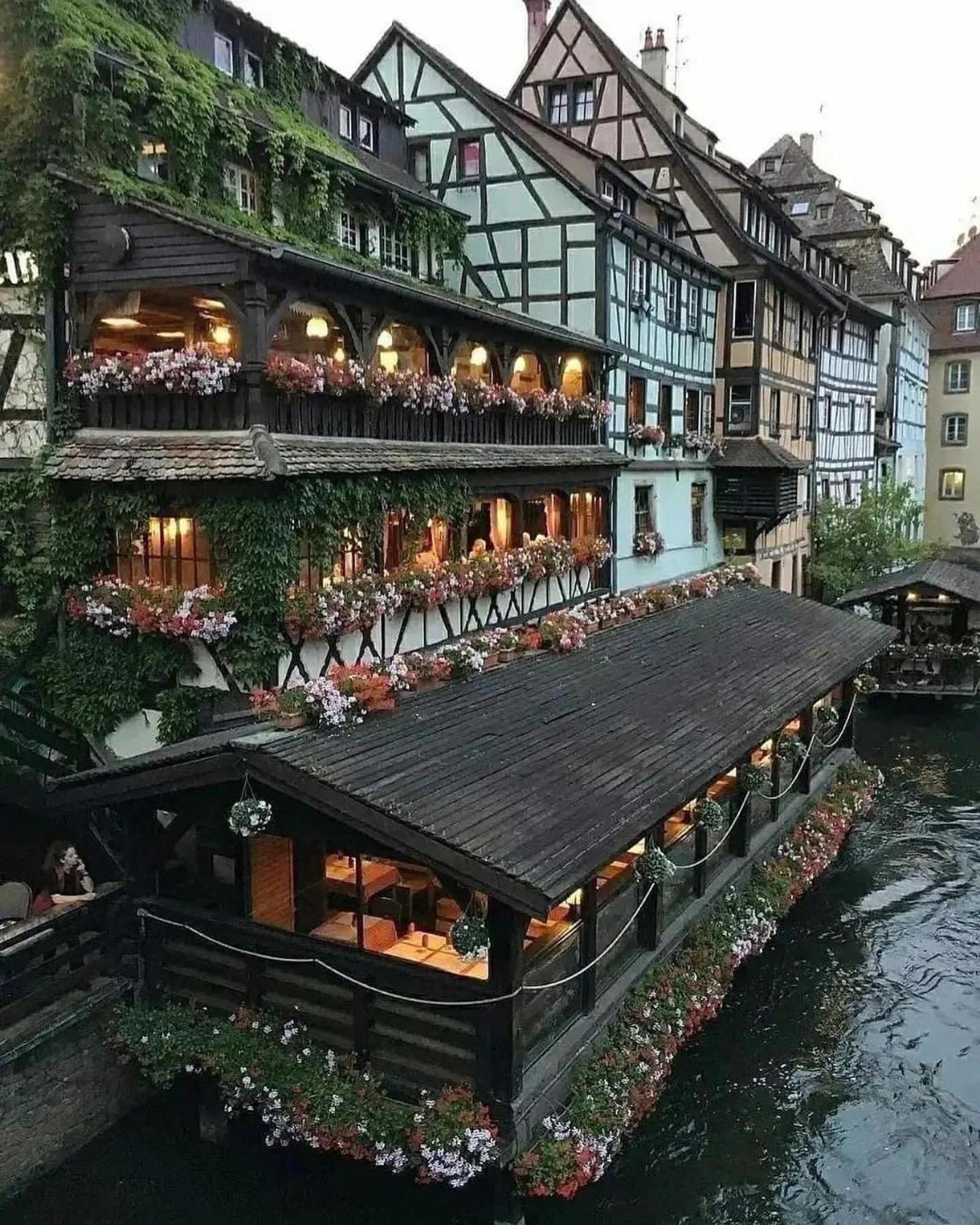 Hyper Center & Petite France - Entire Strasbourg