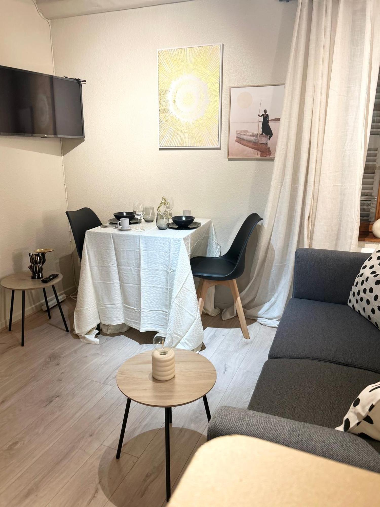 Hyper Center & Petite France - Entire Apartment *